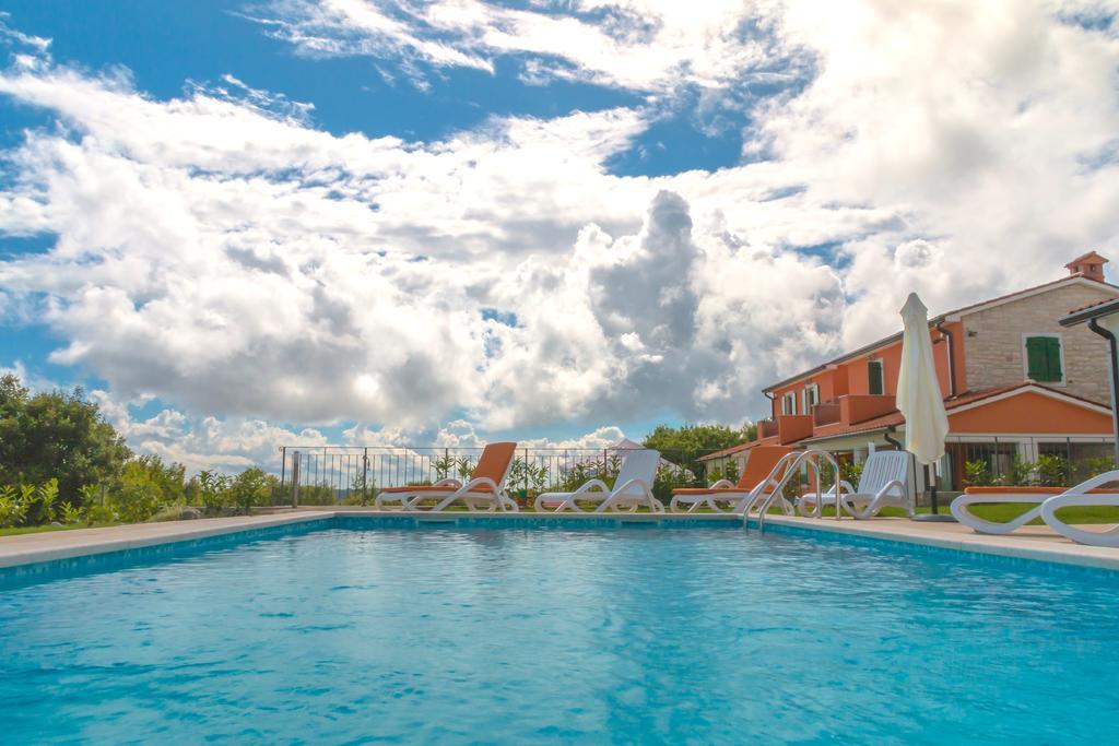 Apartments Athos Rabac Oda fotoğraf