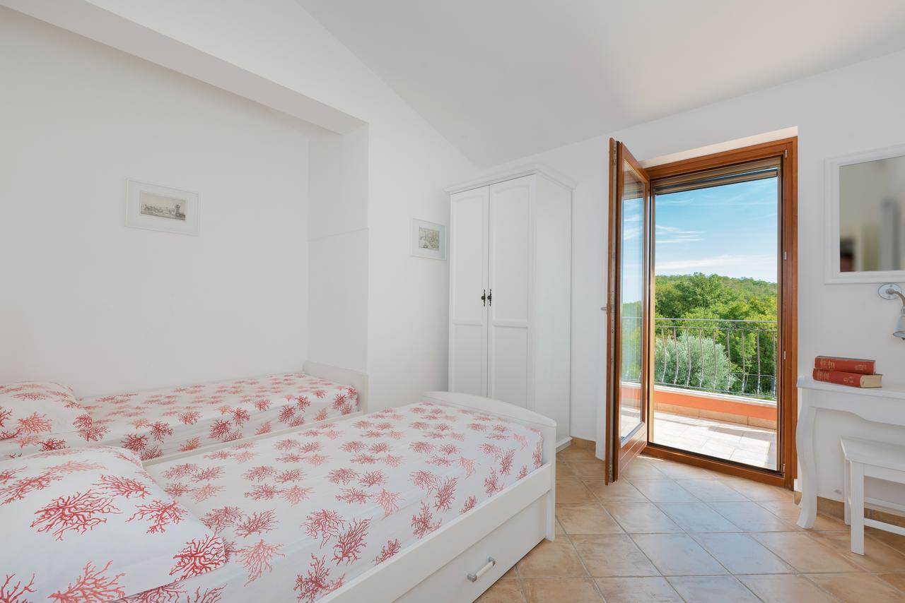 Apartments Athos Rabac Dış mekan fotoğraf